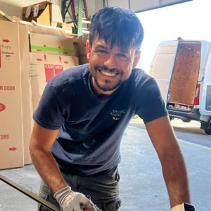 Fabio, an expert bath installer at Bay State Bath