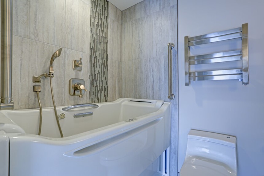 Benefits of Converting a Standard Tub to a Walk-In Shower, New England